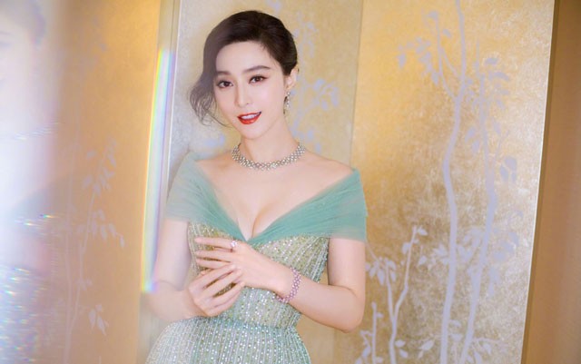 2025内娱十大美女明星排行榜 内娱受欢迎的美女明星排行