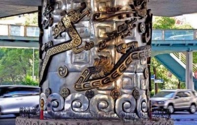 ​1995上海龙柱事件到底是怎么回事 高僧圆寂打桩出血图片