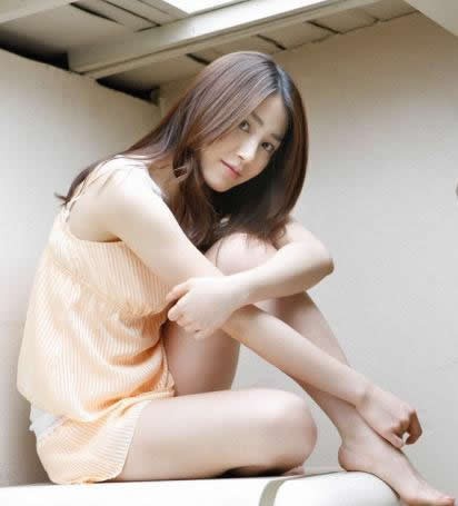 让狮子男着迷的女人类型 面对妩媚温柔的女生无抵抗