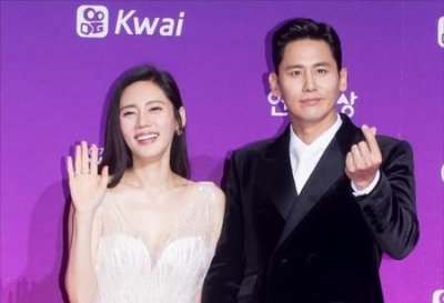 ​秋瓷炫离婚表态(世间帅哥千千万)