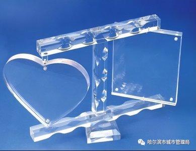 ​玻璃属于什么垃圾分类（平板玻璃属于什么垃圾分类）