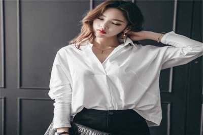 ​白色衬衣被染色能用白醋吗 白色衬衣应该如何保养