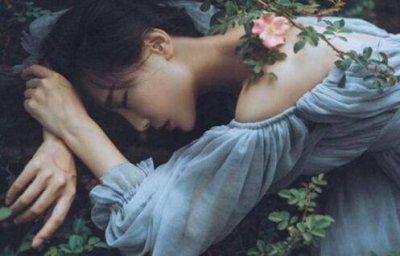 ​伤害了一个女孩想挽回该怎么做？才能让她原谅你