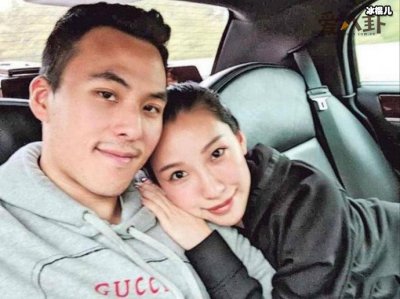 ​何猷启情史揭秘，牵手辣妹自曝已经离婚许久！