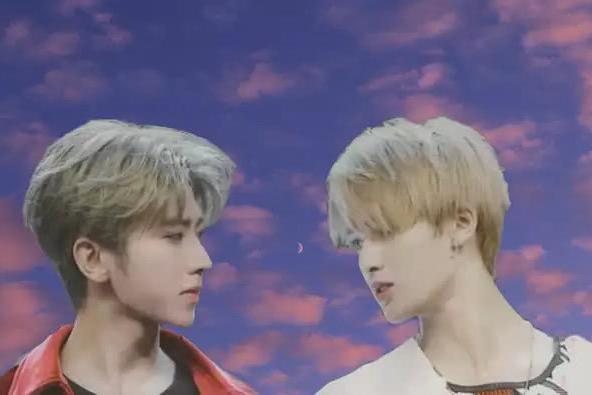 《偶像练习生》蔡徐坤朱正廷“坤廷”CP撒糖,好兄弟一起走吧