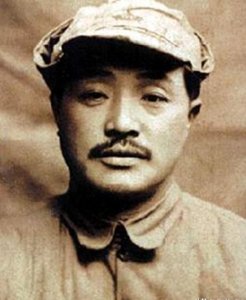 ​最小红军向轩：7岁参军9岁走长征，1955年被授予了这个职位