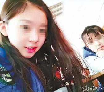 ​三份尸检报告，躺了两年的姚金易入土为安了，罪犯母亲：这是意外