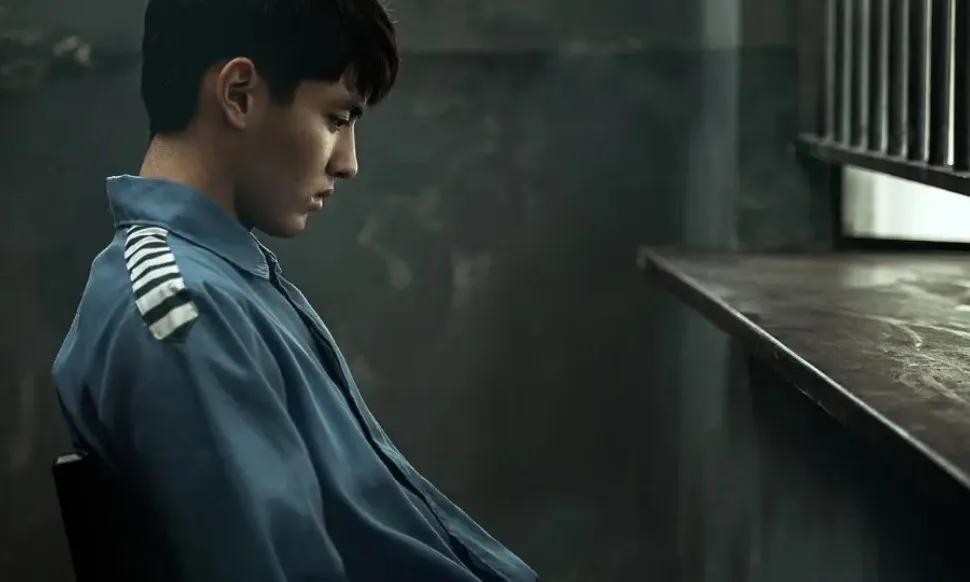 网曝吴亦凡多项不法行为(吴亦凡到底出什么事了)