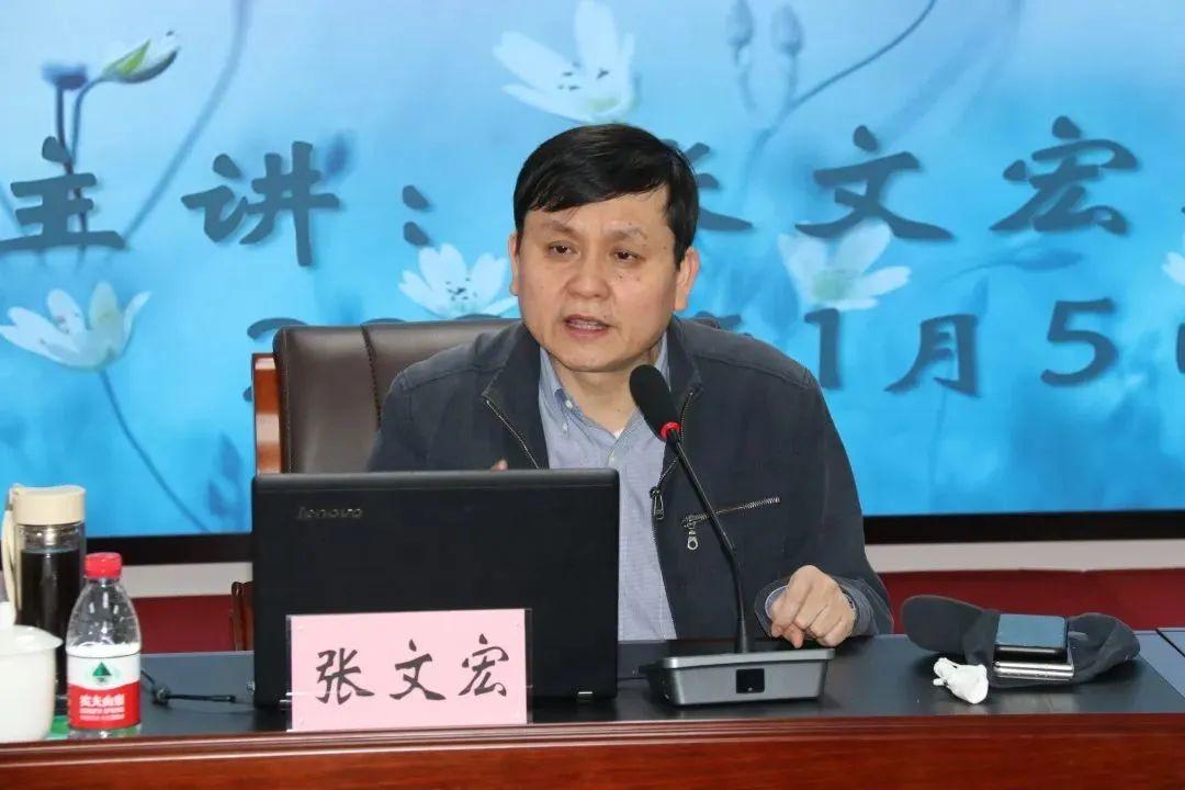 张文宏简介个人资料(张文宏又火了!他提出了3个新观点,可能会救很多人)