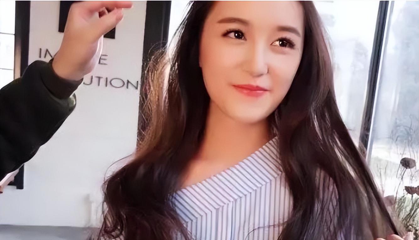 谭咏麟的两个老婆叫什么名字(娱乐圈谭咏麟一夫两妻)