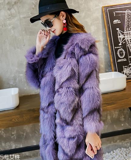皮草会越穿越大吗？皮草尺码要这样选