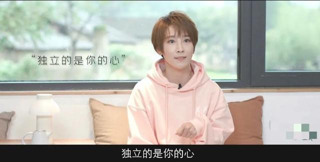 谢楠在微博晒出两个孩子的照(看似小女人的外表下)(5)