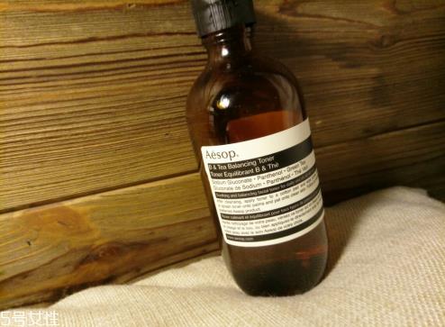 伊索绿茶水和悦木之源菌菇水哪个好 aesop维b绿茶平衡液