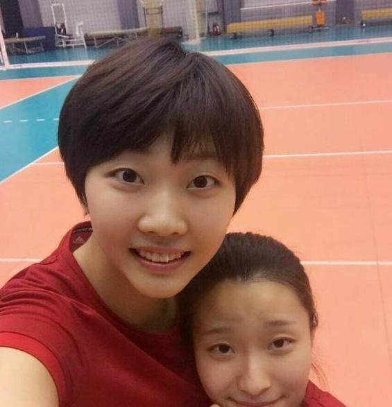 女排最美姑娘身高2米, 至今单身, 网友: 和她站一起要踮脚尖