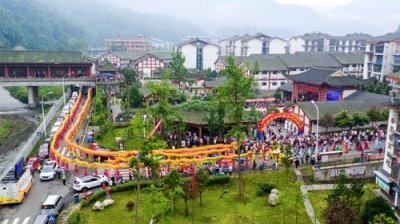 ​炎炎夏日好去处 当选什邡蓥华山