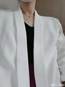 ​小西装是上班族的最爱