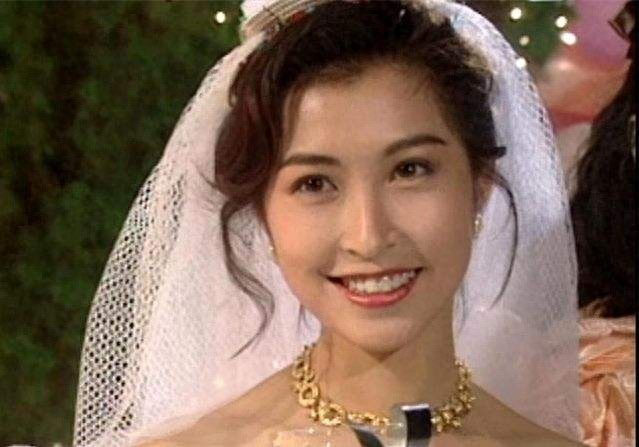 郭蔼明：最才貌俱佳的港姐冠军，回眸一笑百媚生