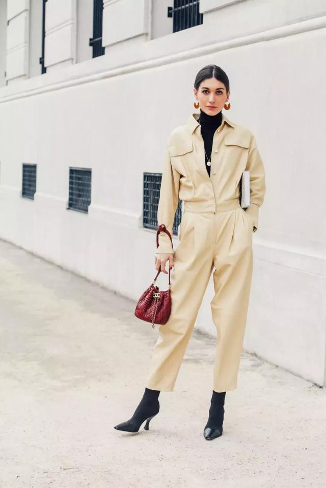 连体裤穿着怎么上厕所（有没有人跟我有同样的疑问）(38)