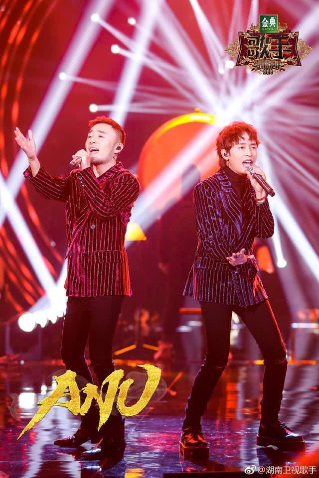 《歌手》排名太奇怪,油腻的杨坤又拿第一,张芯让人惊艳却被淘汰