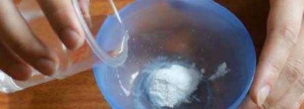 84消毒液用后地板出现白色,84消毒液用后瓷砖出现白色怎么处理图4