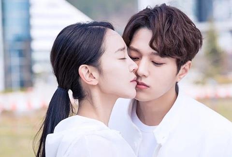 单身的附近女友怎么找？脱单的恋爱技巧0