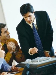 ​带班是什么意思(老师带班是什么意思)