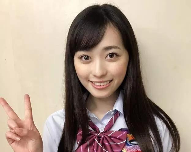 日本最优秀的“十大校花”,个个颜值担当,游客称真像中国人!