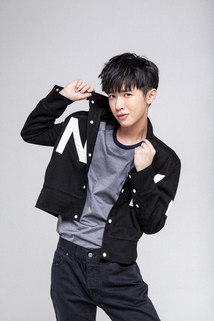 内地小生张逸杰