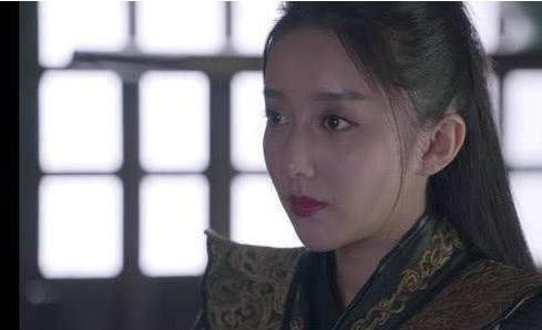 她曾是《非诚勿扰》最美观众，因一个镜头被星探看中，如今成演员