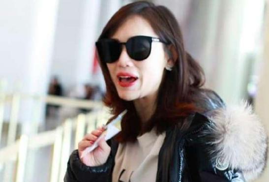 她是马蓉闺蜜拒绝杜淳,倒追张大伟被拒,与富豪相识38天闪婚