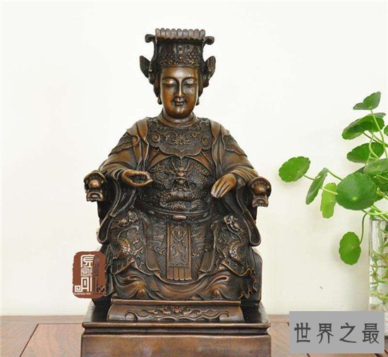 黎山老母真实身份神秘 穆桂英钟无艳都曾是她的徒弟