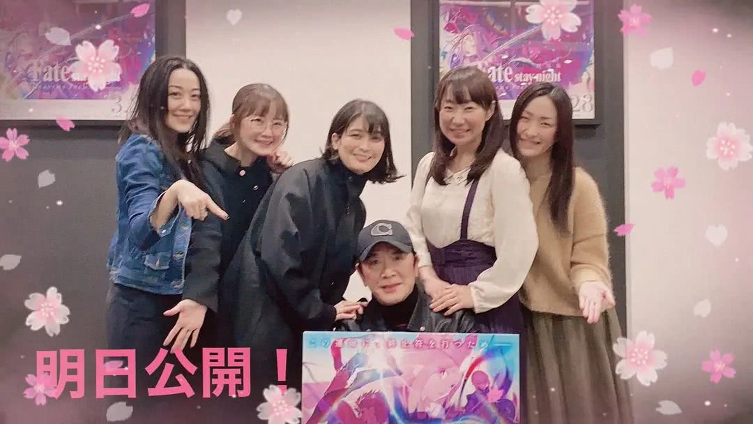 川澄绫子个人资料写真作品