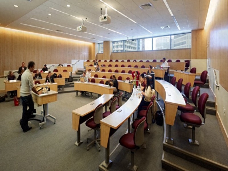 世界名校美如画：美国 麻省理工学院（MIT）