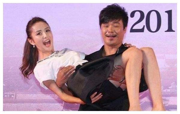 女明星尴尬瞬间，李小璐辣眼睛，范冰冰生无可恋，最后一位给跪了