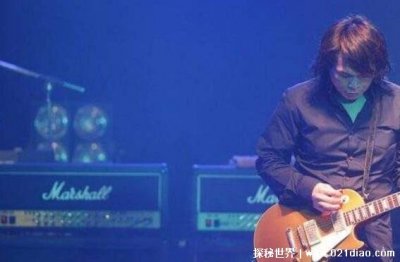 ​伍佰为什么被大陆禁了，没有被禁(曾被人民日报点评为优秀歌手)