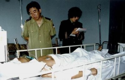 ​他是京城头号劫匪，专抢银行运钞车，警方称他是最难抓的悍匪