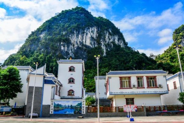 广西最美长寿之乡，依山傍水绿树成荫，百岁老人还超过70位