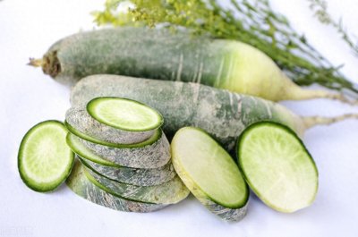 ​秋冬季最爱吃的萝卜干，简单易做，香辣脆爽，配方和做法全给你