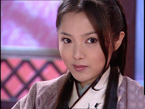 刘怡君现状老公是谁(如今两人也是定居在新加坡)(1)_