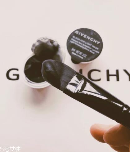 纪梵希美白面膜好用吗 皮肤暗沉必备