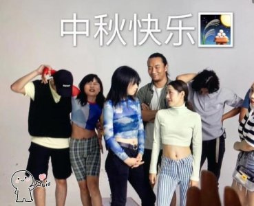 ​3sunshine发秋装照，C皇致敬“麻辣鸡”，网友：很高级