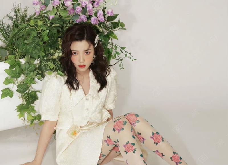 妈妈的遗像发给女友,她就生气了 妈妈的遗像发给女友,她就生气了