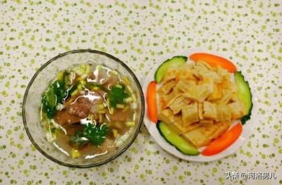 ​幼儿园一周食谱大全（幼儿园一天的食谱）