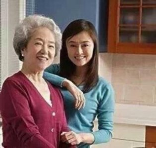 ​情商高的女人怎么和婆婆相处（高情商女人对待婆媳关系）