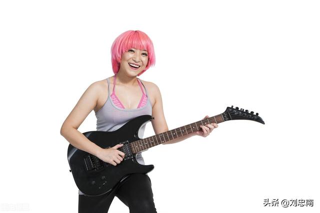 民谣吉他一共几个级别（民谣吉他十级是什么水平）(2)