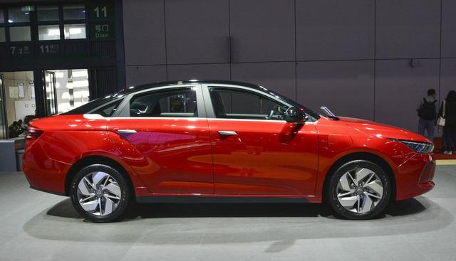 新能源汽车前十名品牌（新能源汽车品牌最新质量排名公布）(4)