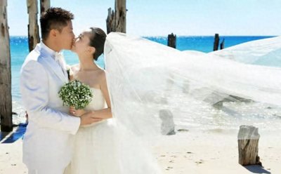 ​刘威葳和老公低调完婚7年，老公是圈外人，感谢曾经的感情