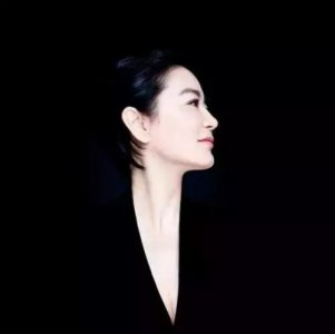 ​赵格羽：恭喜林青霞，你终于想开了！