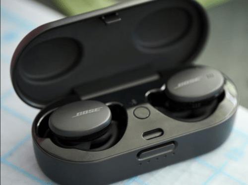 入耳式蓝牙耳机哪个音质好（入耳看不见隐形蓝牙耳机推荐）