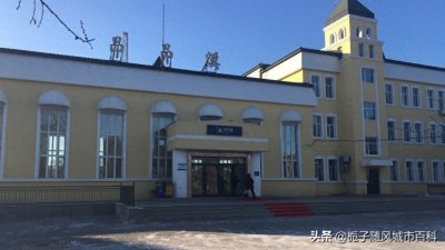 ​齐齐哈尔市辖区境内的火车站之一——昂昂溪站